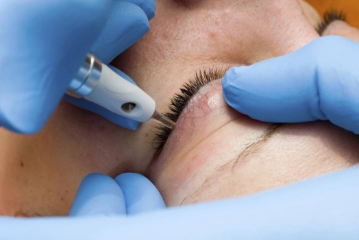 Kalıcı Makyaj Uygulaması ve Eğitimi